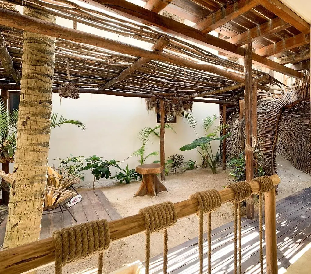 טולום Dune Boutique Hotel Located At The Party Zone (Adults Only) 4*,